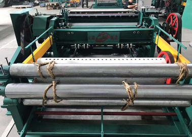 Dark Green 2.2m Width Steel Wire Mesh Machine For Weaving Easy To Learn